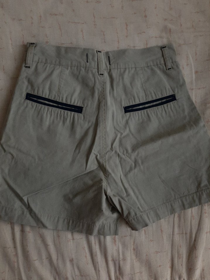 yeşil şort - Görsel 2