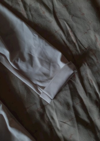 beyaz uzun kollu bluz - Görsel 2