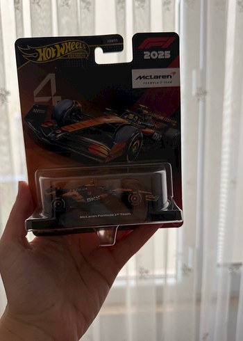 Siyah Hot Wheels McLaren Formula 1 Oyuncak Araba