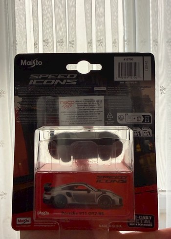 Maisto Porsche 911 GT2 RS Oyuncak Araba - Görsel 2