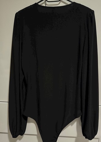 Siyah V Yaka Uzun Kollu Drapeli Bluz - Görsel 2