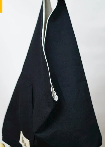 Siyah Kanvas Mini Üçgen Çanta - Görsel 3