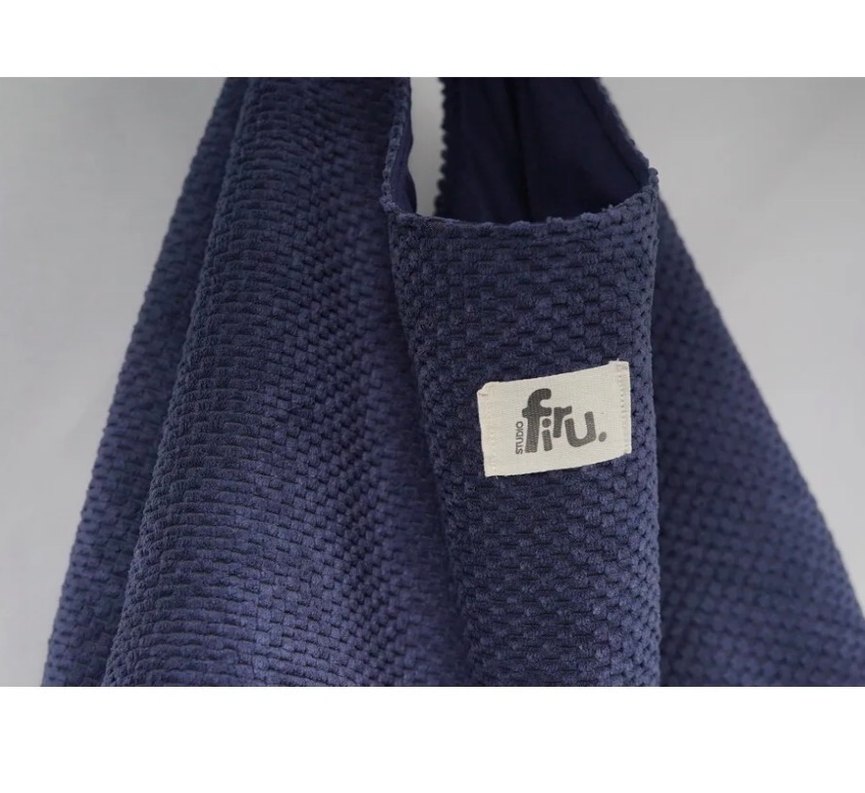 Lacivert Kadife Geniş Hacim Omuz Çantası - Görsel 3