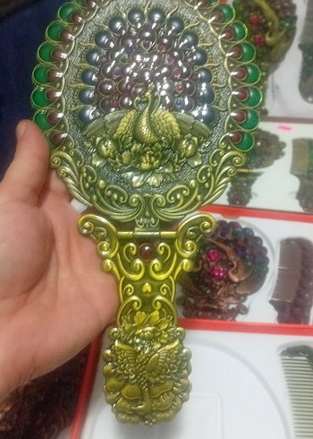 Yeşil Tavuskuşu Desenli Tarak ve Aynalı Set - Görsel 2