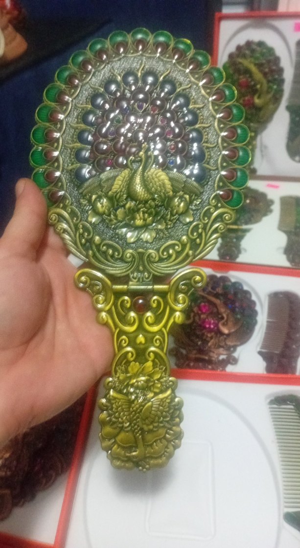 Yeşil Tavuskuşu Desenli Tarak ve Aynalı Set - Görsel 2