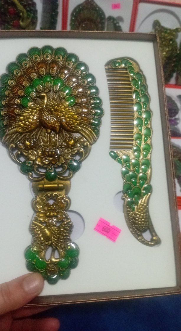 Tavuskuşu Desenli Fırça ve Tarak Seti - Görsel 2