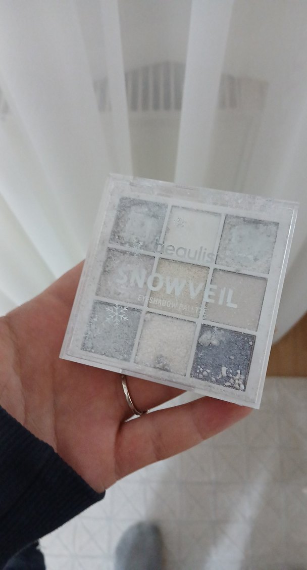 Gri Beyaz Göz Farı Paleti Snowveil - Görsel 2