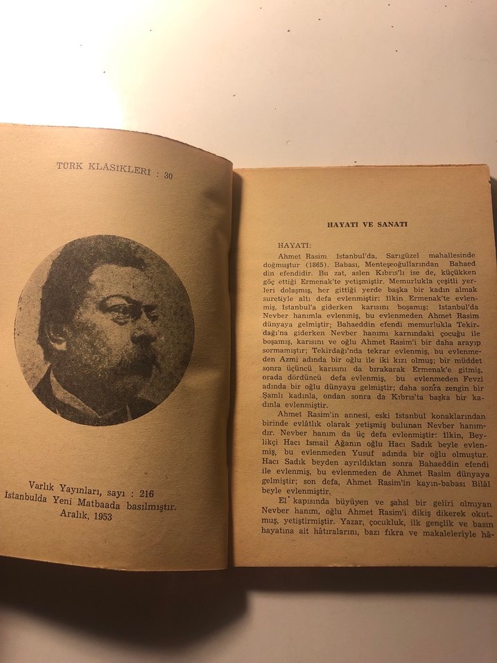 Ahmet Rasim - Hayatı Sanatı Eseri Kitabı - Görsel 3