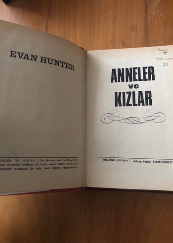 Anneler ve Kızlar - Evan Hunter - Görsel 3