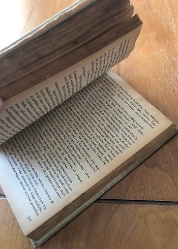 Beyaz Kapaklı Sanat Kitabı - Görsel 6