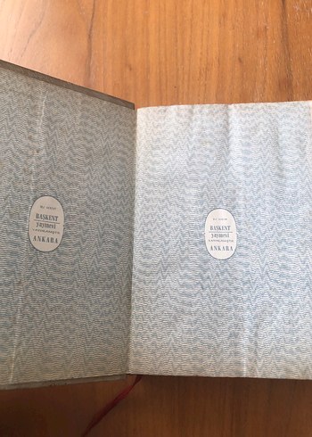 Beyaz Kapaklı Sanat Kitabı - Görsel 3