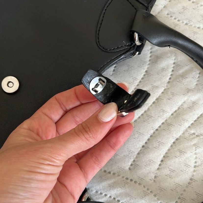 Klasik Siyah Deri Kadın Çanta - Görsel 4