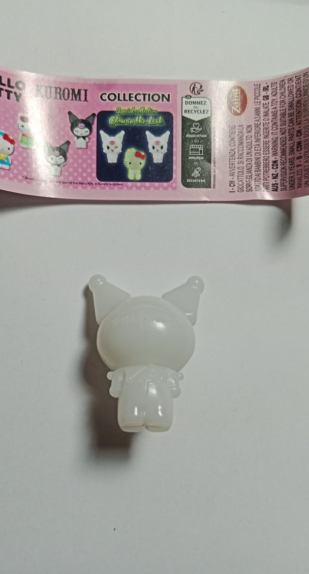 KUROMI Collection Beyaz Karanlıkta Parlayan Figür - Görsel 3