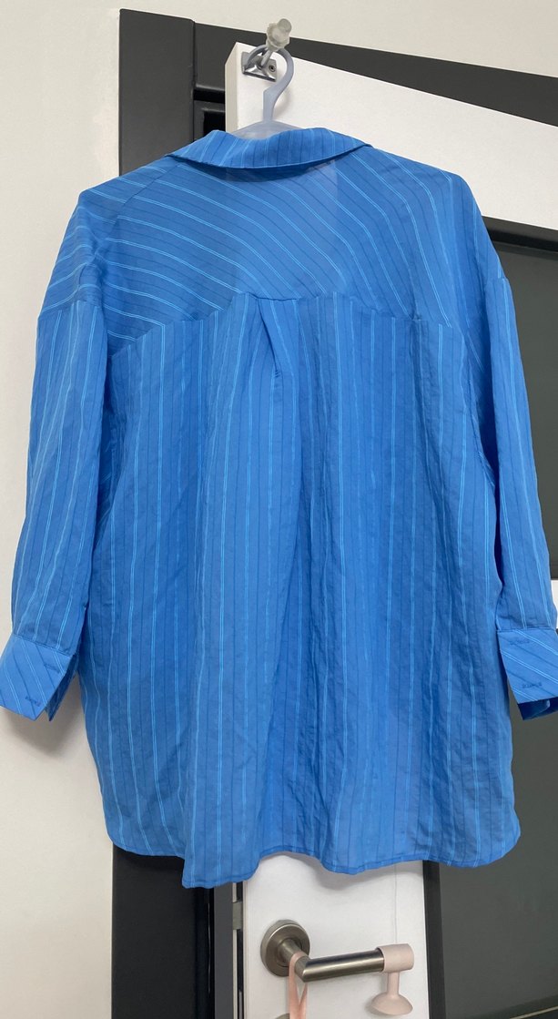 Mavi Düğmeli Salaş Gömlek - Görsel 2