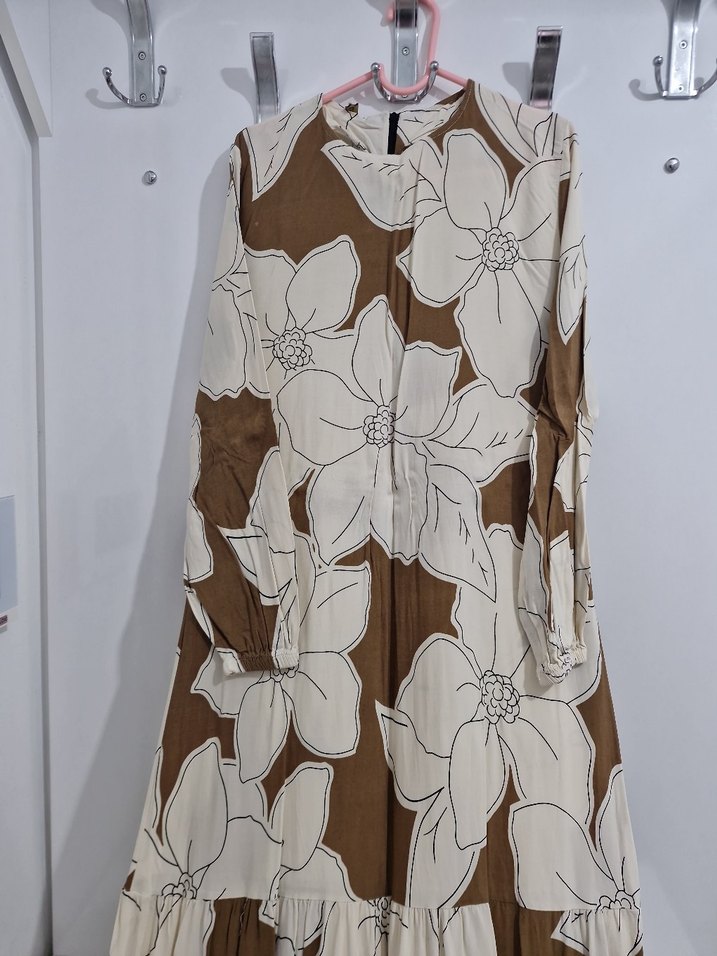 Bej Çiçek Desenli Uzun Bohem Elbise - Görsel 2