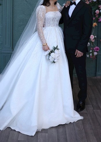 Uzun Kollu Prenses Gelinlik - Görsel 9