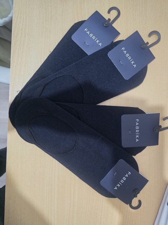 Siyah Erkek Kartlık Velcro Kapamalı - Görsel 3