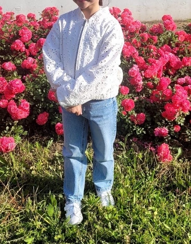 Kız Çocuk Beyaz Dantel Detaylı Denim Ceket - Görsel 3