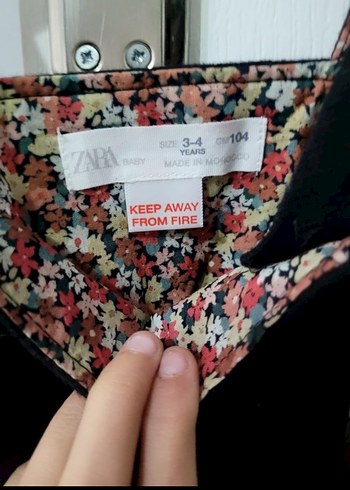 Kız Çocuk Siyah Fırfırlı Askılı Elbise - Görsel 2