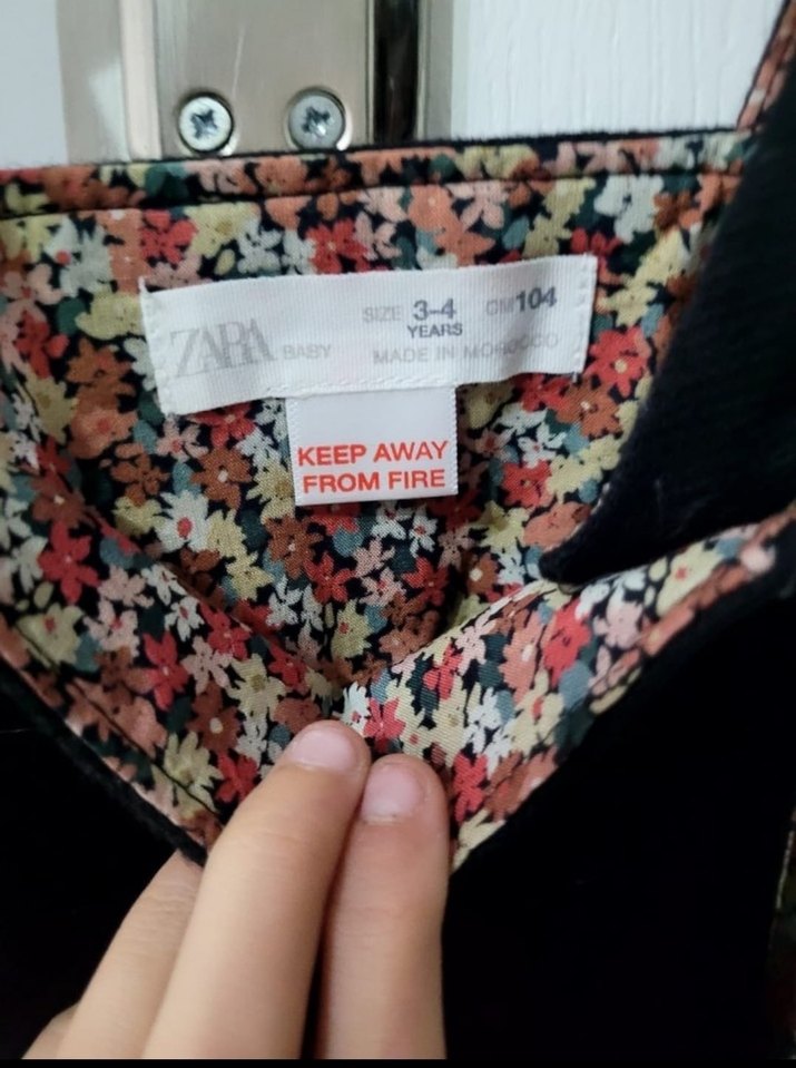 Kız Çocuk Siyah Fırfırlı Askılı Elbise - Görsel 2