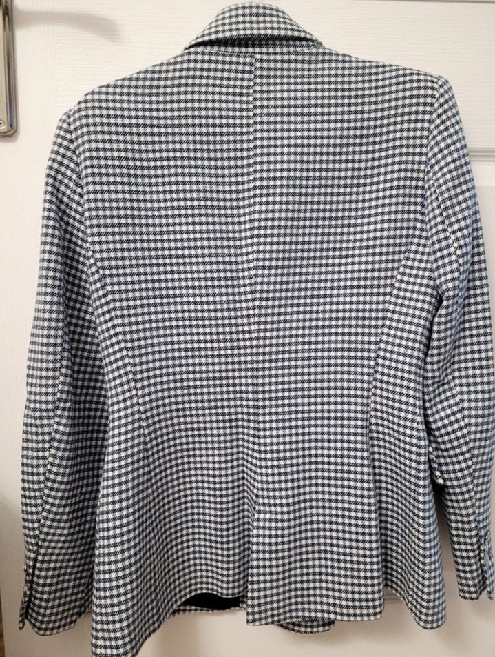 Ekose Desenli Düğmeli Kadın Blazer - Görsel 4