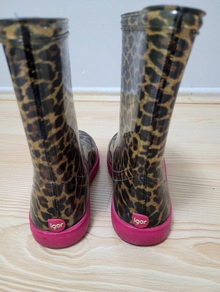 Kızlar için Leopar Desenli Kauçuk Botlar - Görsel 2