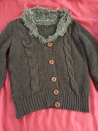 Temiz yumuşacık mini hırka