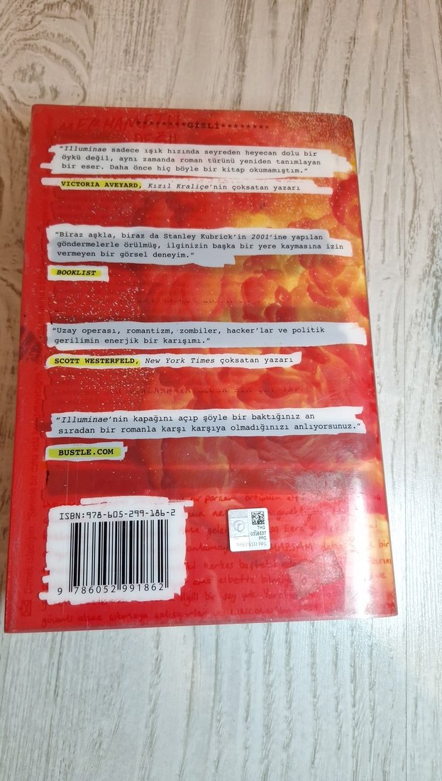 Illuminae - Amie Kaufman & Jay Kristoff - Görsel 2