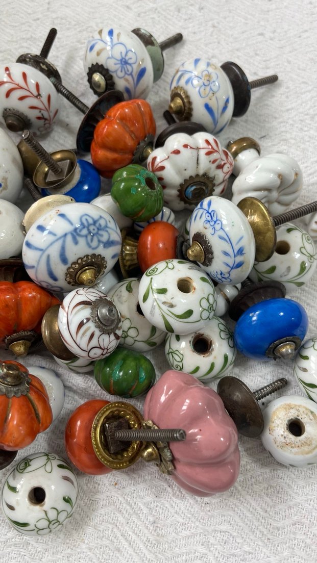 Osmanlı Renkli Porselen Dolap Kulpları - Görsel 3