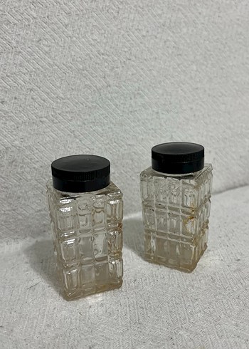 Kare Desenli Cam Tuzluk ve Biberlik Seti - Görsel 3