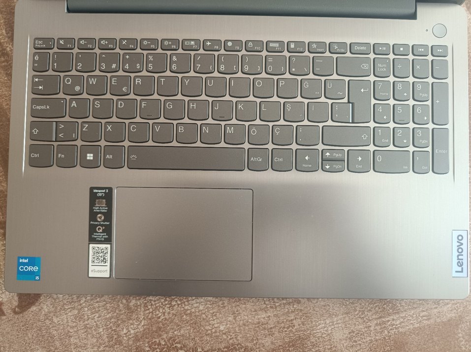 ACİL Lenovo IdeaPad 3 i5 11.Nesil SSD Temiz Laptop - Görsel 5