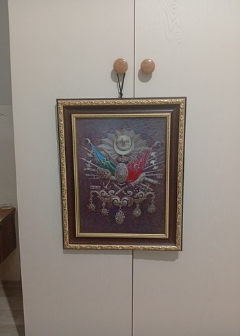 Altın Renkli Koyu Tonlarda Çerçeveli Tablo - Görsel 3