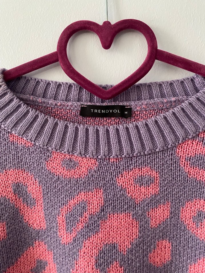 Mor ve Pembe Desenli Örgü Kadın Kazak - Görsel 2