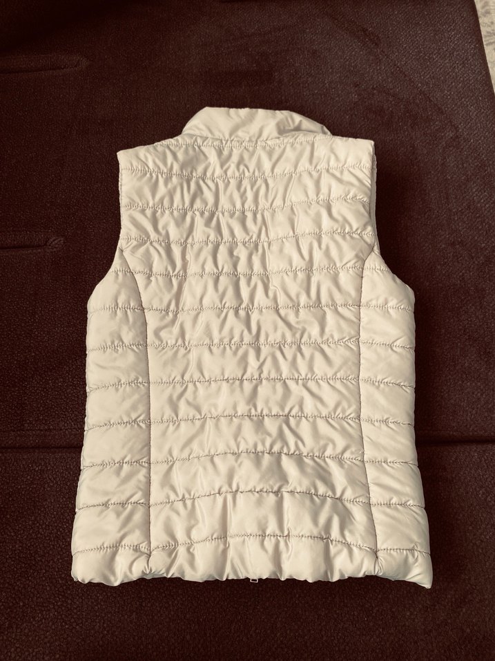 Bej Krem Yüksek Yakalı Fermuarlı Kadın Yelek - Görsel 3