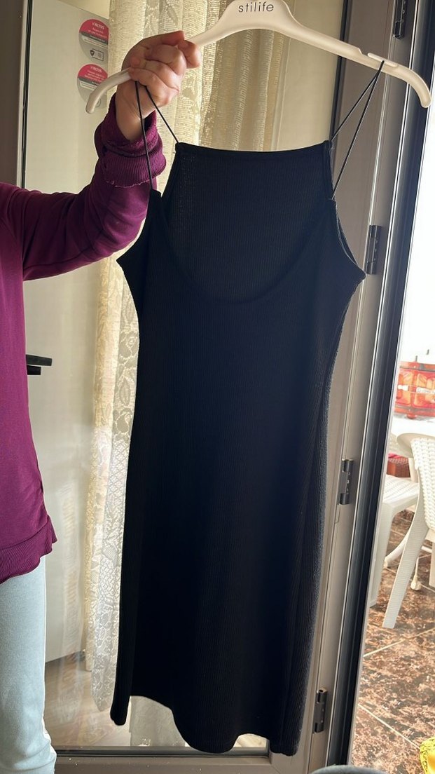 Siyah Askılı Kadın Uzun Elbise - Görsel 3