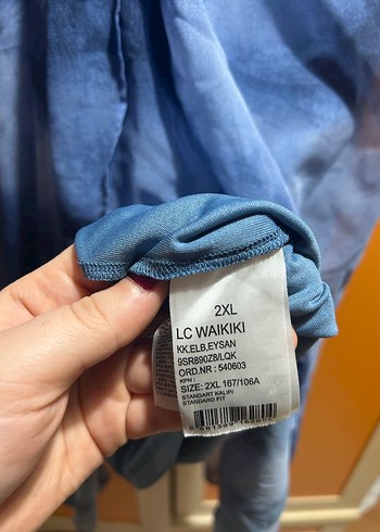 Mavi Batik Desenli Şifon Uzun Elbisese - Görsel 4