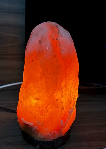 Kırmızı Doğal Kaya Tuz Lambası - Görsel 3