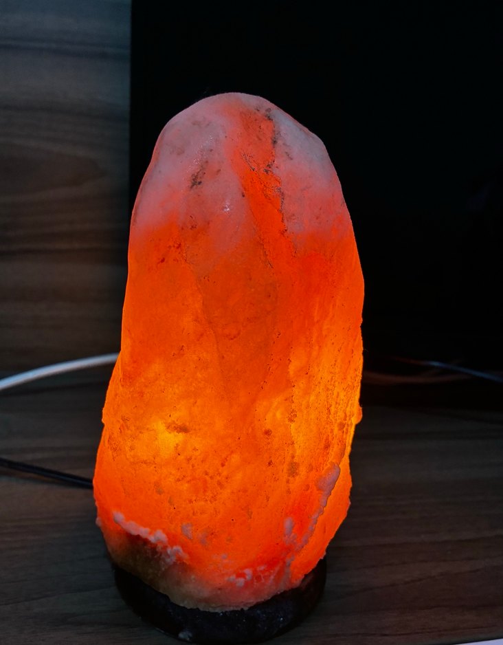 Kırmızı Doğal Kaya Tuz Lambası - Görsel 3