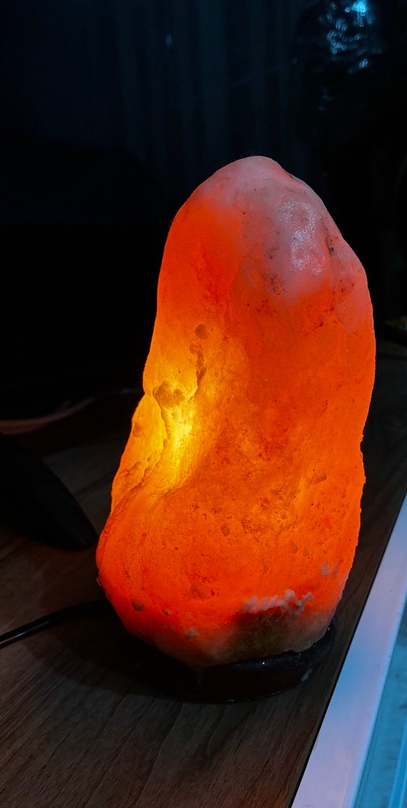 Kırmızı Doğal Kaya Tuz Lambası - Görsel 2