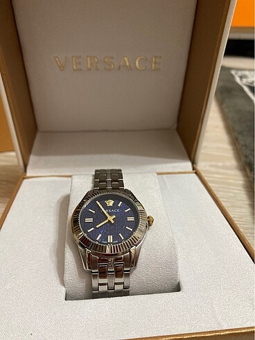 Beden gri Renk Versace orijinal saat