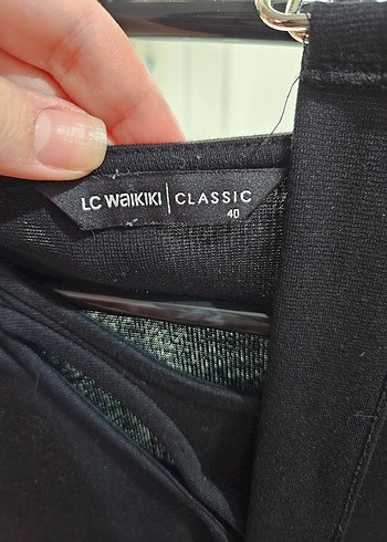 Uzun Kollu Yaka Dekolteli Elbise - Görsel 3