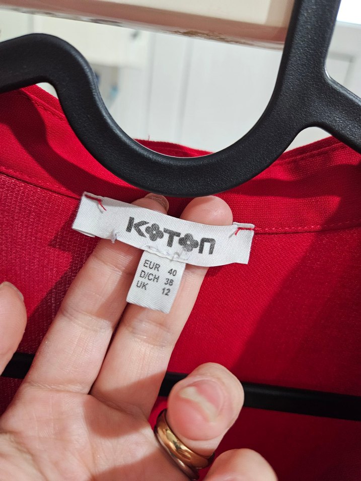 Kırmızı Hakim Elbise - Görsel 3