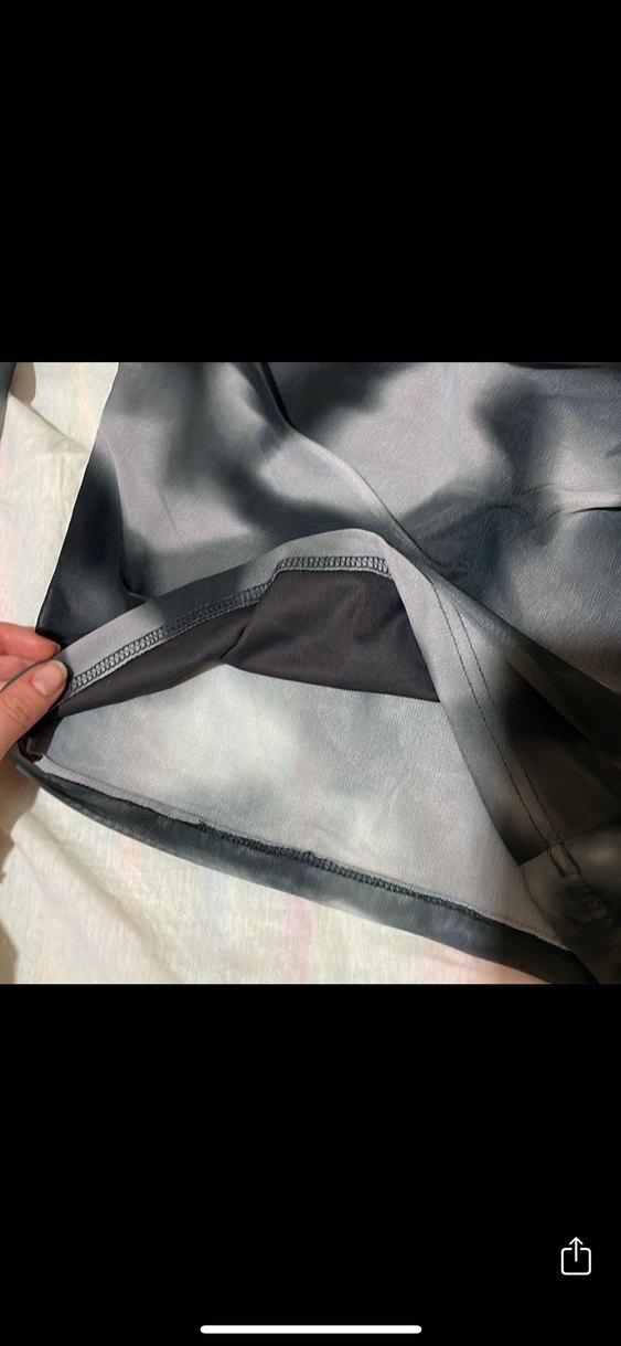 Gri Batik Desenli Uzun Kollu Mini Bluz - Görsel 3