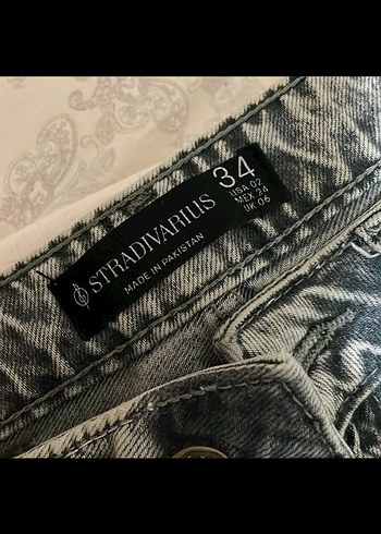 Gri Düğmeli Kadın Kot Pantolon - Görsel 3