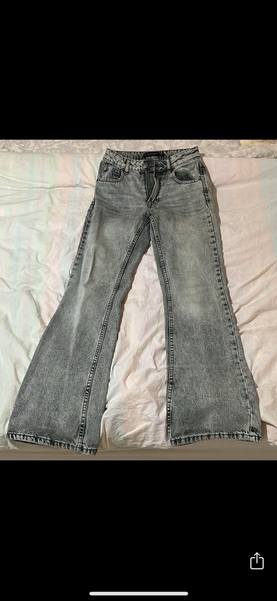 Gri Düğmeli Kadın Kot Pantolon - Görsel 4