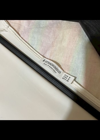 V Yaka Drapeli Beyaz Kadın Bluz - Görsel 3