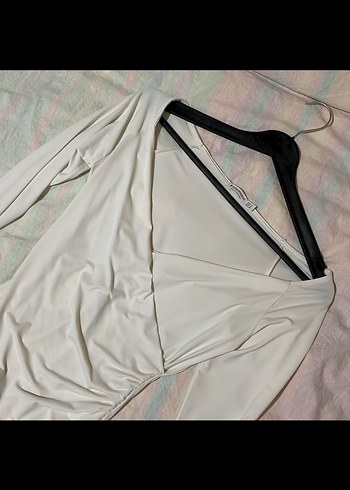 V Yaka Drapeli Beyaz Kadın Bluz - Görsel 4