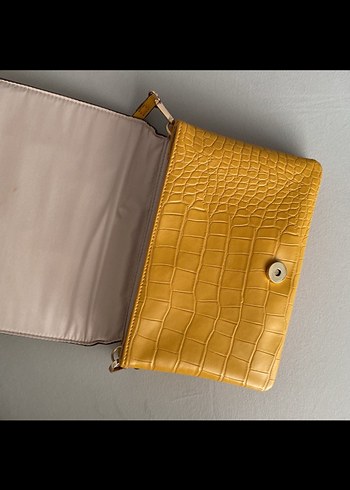 Sarı Yılan Desenli Deri Kadın Çanta - Görsel 4