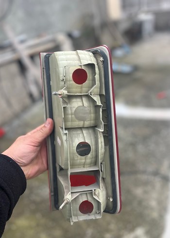 Ford connect sol arka stop far
Kırmızı Arka Stop Lambası - Görsel 2