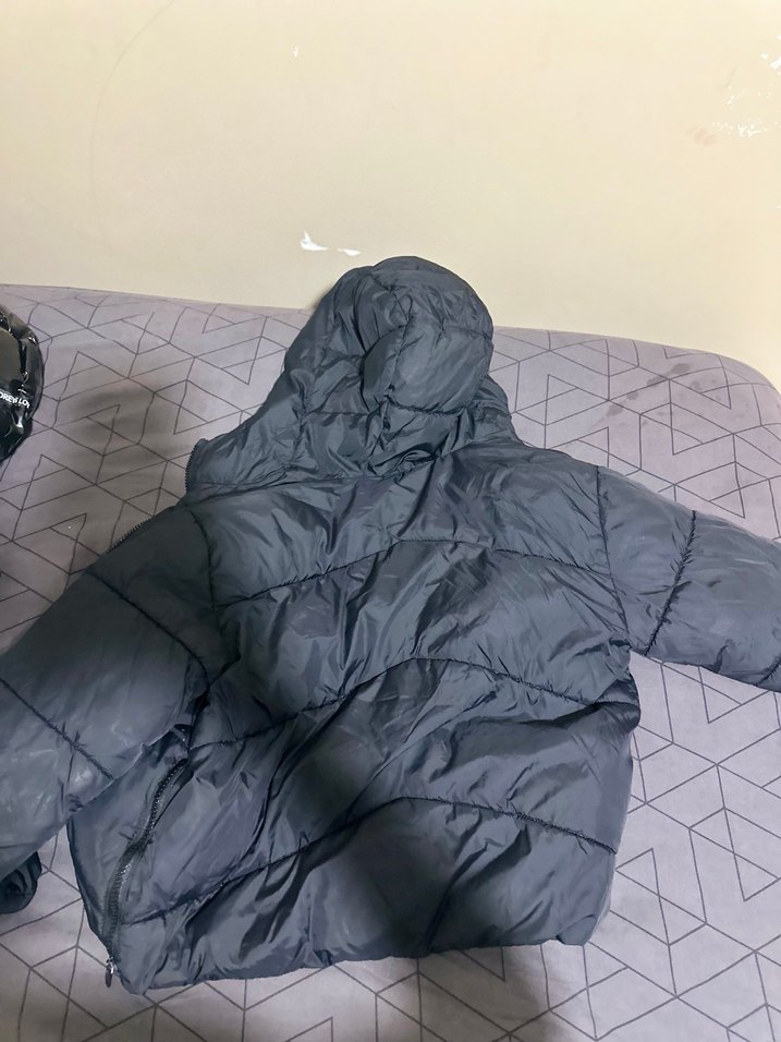 Siyah kız  montu zara - Görsel 2